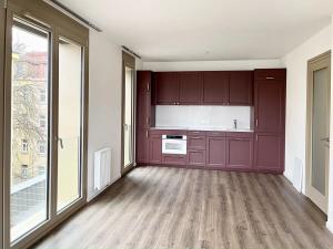 Prodej bytu 2+kk, Praha - Žižkov, V domově, 70 m2