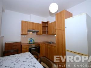Pronájem bytu 3+1, Praha - Chodov, Divišovská, 63 m2