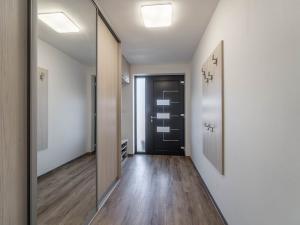 Prodej domu, Tmaň, K Vodojemu, 261 m2