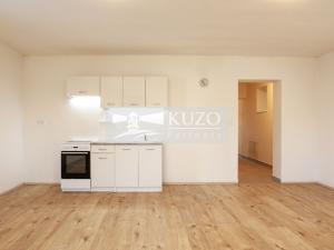 Prodej bytu 3+kk, Líšťany - Hunčice, Hunčice, 73 m2