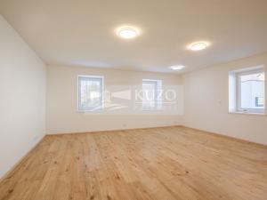 Prodej bytu 3+kk, Líšťany - Hunčice, Hunčice, 74 m2