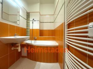 Pronájem bytu 3+1, Karviná - Nové Město, Cihelní, 75 m2