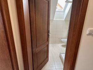 Pronájem bytu 2+kk, Praha - Strašnice, Konojedská, 54 m2