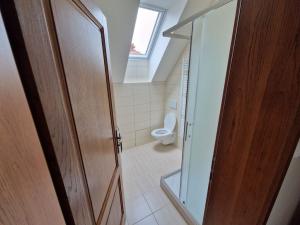 Pronájem bytu 2+kk, Praha - Strašnice, Konojedská, 54 m2
