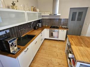 Prodej rodinného domu, Velký Chlumec - Malý Chlumec, 210 m2