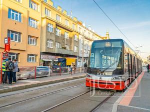 Pronájem bytu 3+1, Praha - Břevnov, Bělohorská, 69 m2