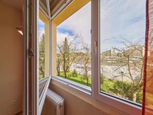 Prodej bytu 3+1, Trutnov - Horní Staré Město, Rozmarýnová, 71 m2