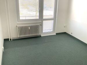 Pronájem bytu 2+1, Třebíč - Nové Dvory, Obránců míru, 57 m2