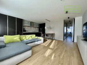 Prodej bytu 3+kk, Praha - Stodůlky, Přecechtělova, 79 m2