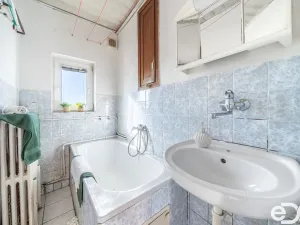 Prodej rodinného domu, Praha - Běchovice, Nad propustí, 100 m2