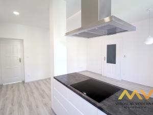 Pronájem bytu 3+kk, Hradec Králové, Klumparova, 83 m2