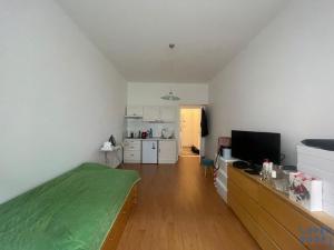 Pronájem bytu 1+kk, Praha - Vršovice, Madridská, 22 m2