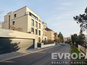 Pronájem bytu 4+kk, Praha - Podolí, Nad cihelnou, 142 m2