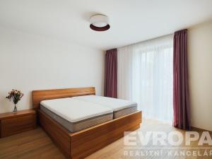 Pronájem bytu 4+kk, Praha - Podolí, Nad cihelnou, 142 m2
