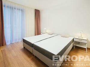 Pronájem bytu 4+kk, Praha - Podolí, Nad cihelnou, 142 m2