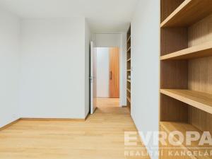 Pronájem bytu 4+kk, Praha - Podolí, Nad cihelnou, 142 m2