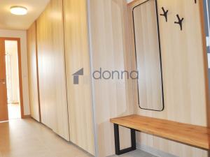 Pronájem bytu 2+kk, Praha - Vysočany, Smržových, 54 m2