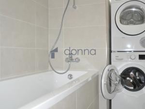 Pronájem bytu 2+kk, Praha - Vysočany, Smržových, 54 m2
