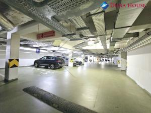 Prodej bytu 1+kk, Praha - Žižkov, Ke kapslovně, 64 m2