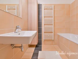 Pronájem bytu 3+kk, Kuřim, Dlouhá, 77 m2