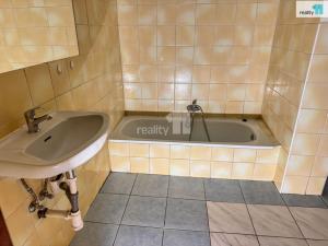 Pronájem bytu 3+1, Dobřany, Lipová, 72 m2