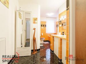 Prodej rodinného domu, Valašské Meziříčí, Vsetínská, 209 m2