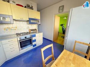 Pronájem bytu 4+1, Plzeň, Strážnická, 82 m2