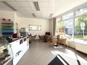 Pronájem restaurace, Praha - Kunratice, V Zeleném údolí, 78 m2