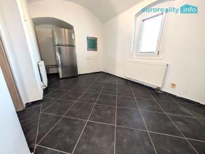 Prodej rodinného domu, Hlupín, 200 m2
