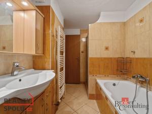 Prodej rodinného domu, Opočno, Pitkova, 200 m2