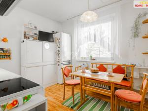 Prodej bytu 3+1, Horní Slavkov, Školní, 83 m2