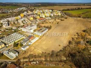 Prodej komerčního pozemku, Týn nad Vltavou, Veselská, 25243 m2
