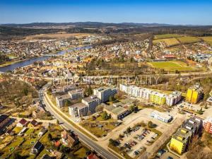 Prodej komerčního pozemku, Týn nad Vltavou, Veselská, 25243 m2