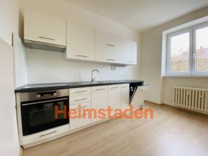 Pronájem bytu 2+1, Ostrava - Poruba, Havlíčkovo náměstí, 80 m2