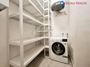 Prodej bytu 2+kk, Praha - Vršovice, Holandská, 49 m2