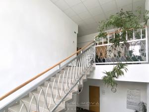 Pronájem kanceláře, Plzeň, V Hliníku, 17 m2