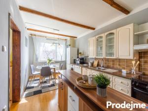 Prodej bytu 3+1, Cvikov - Cvikov II, Vančurova, 73 m2