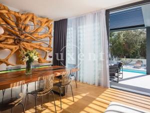 Prodej vily, Zadar, Chorvatsko, 350 m2