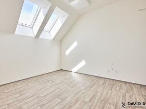 Pronájem kanceláře, Rajhrad, Stará pošta, 14 m2