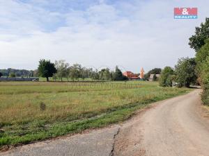 Prodej pozemku pro bydlení, Černěves, 860 m2