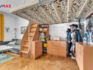 Prodej bytu 1+1, Hradec Králové, Střelecká, 51 m2
