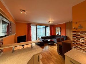 Pronájem bytu 3+kk, Praha - Karlín, Křižíkova, 89 m2