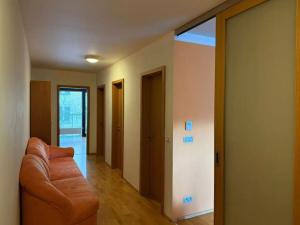 Pronájem bytu 3+kk, Praha - Karlín, Křižíkova, 89 m2