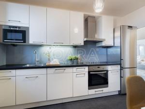 Prodej bytu 3+1, Chýně, Sluneční, 88 m2