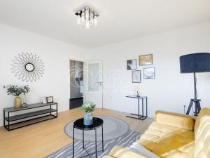 Prodej bytu 3+1, Chýně, Sluneční, 88 m2