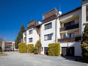 Prodej bytu 3+1, Chýně, Sluneční, 88 m2