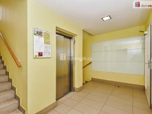 Prodej bytu 2+kk, Praha - Řepy, Zrzavého, 56 m2