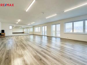 Prodej kanceláře, Štěchovice, Krátká, 300 m2