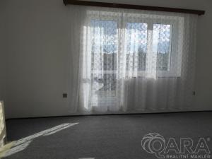 Pronájem bytu 2+1, Mnichovice, Pod mohylou, 78 m2