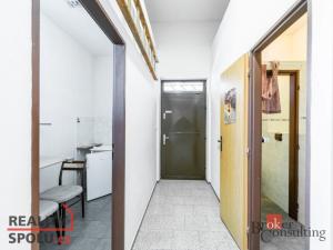 Prodej obchodního prostoru, Pardubice - Zelené Předměstí, Jilemnického, 780 m2